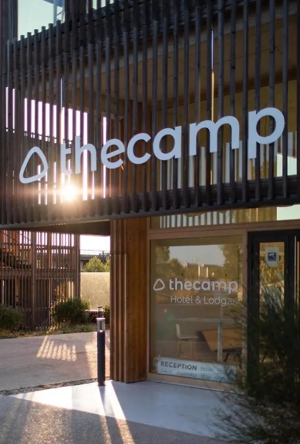 אקס-אן-פרובאנס Thecamp Hotel Eco Lodge- Aix En Provence